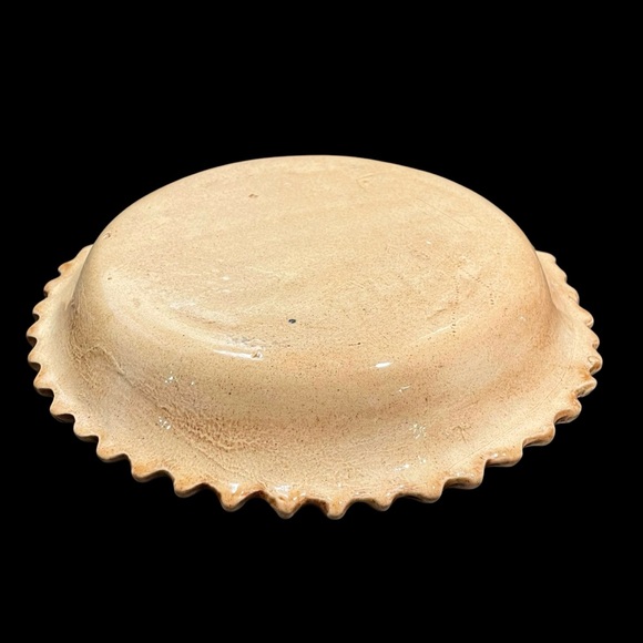 Vintage 1980s Cherry Pie Tart Keeper Unique Pottery Art Covered Dish Platter - Picture 10 of 10